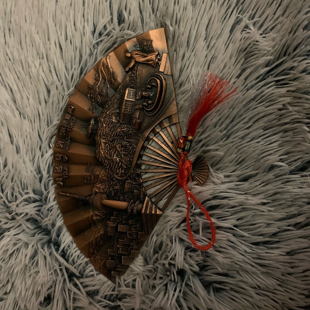 Beautiful Seoul Tower Metal Decor Souvenir Fan
